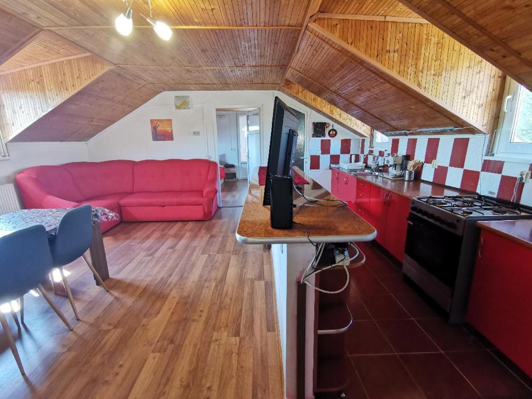 Casa Carla-Maria Apartment Deva Ngoại thất bức ảnh